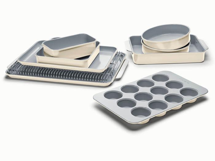 16-piece cooking and baking set